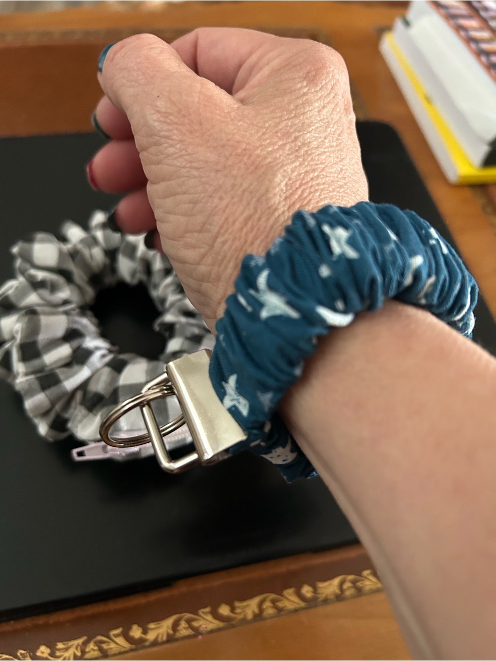 Scrunchie Set - Picture 5 of 5